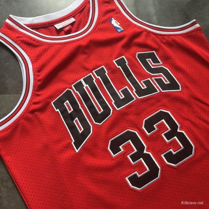 Men's Scottie Pippen Red Retro Classic Team Jersey