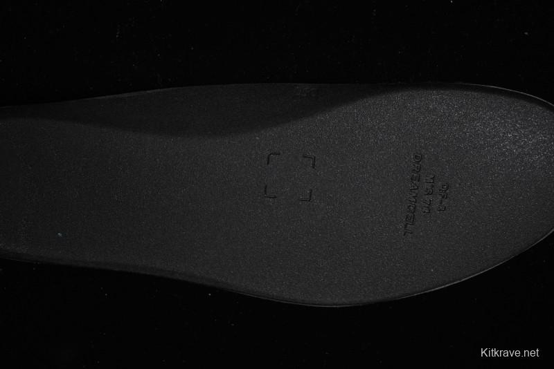 Nike Air Jordan 3 Retro "Rio" Collaboration Sneakers with Gradient Heel and J Balvin Logo - FN0344-001