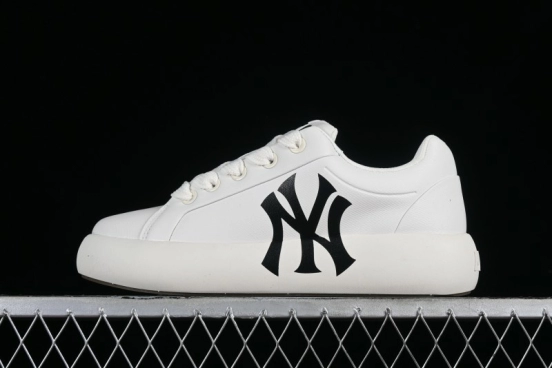 MLB Chunky Classic Base Height Increasing Platform Sneakers - 3ASXCCB4N50IVS