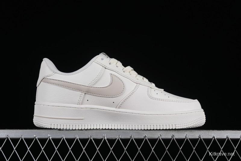 Nike Vlone x Air Force 1 '07 Low Casual Sneakers in Apricot - AA5360-009
