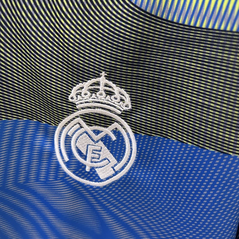 25/26 Real Madrid Training Jersey