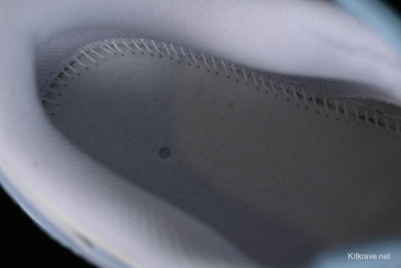 Nike Dunk Low SB Casual Sneakers in Light Blue with Sea Salt Lime Accents - FJ7743-194