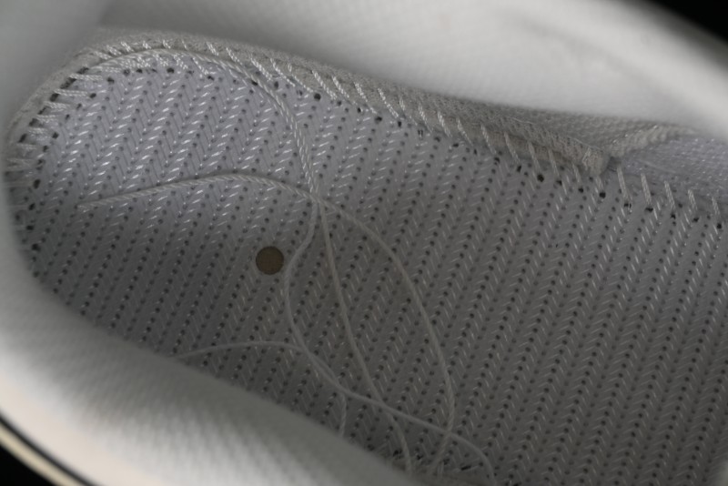 Nike SB Dunk Low Supreme Collaboration - Light Grey Anniversary Customized Low-Top Casual Skate Shoes - DJ2024-005