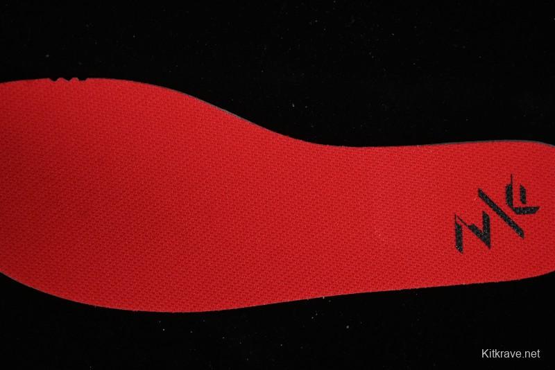 Nike Zoom Fly 6 Lightweight Responsive Running Shoes with Flyknit and React Technology - FN8454-600