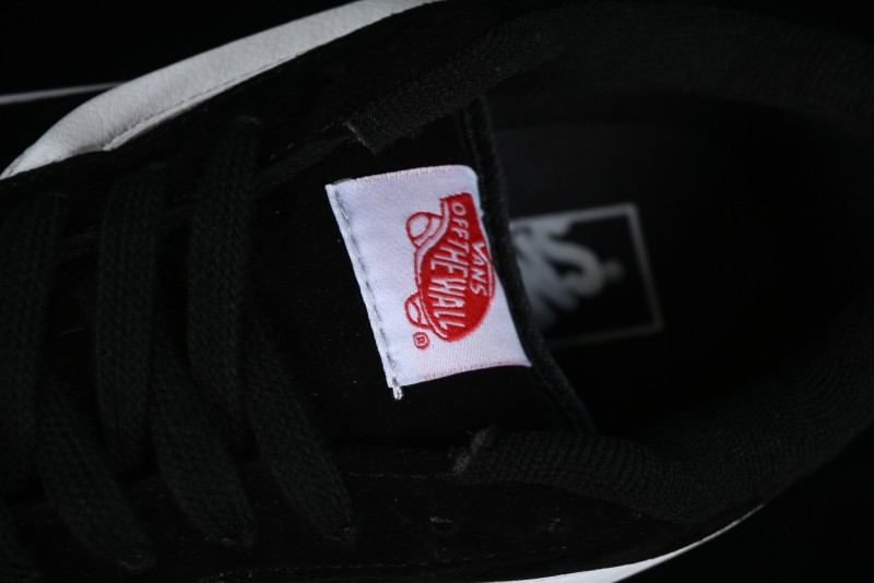 Vans Classics Knu Skool Retro Skate Shoes with Enlarged Toe and Thickened Tongue - VN0009QCWBL