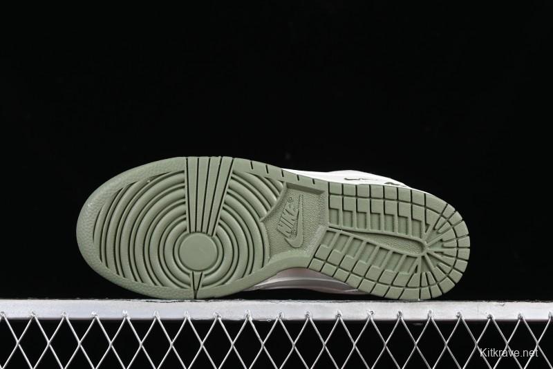 Nike SB Dunk Low Collaboration Triple Swoosh Military Green Colorway Low-Top Casual Skateboarding Shoes - NK5639-323