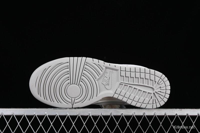 Nike Supreme x Nike SB Dunk Low Casual Skate Shoes in Beige Grey - RM2308-233