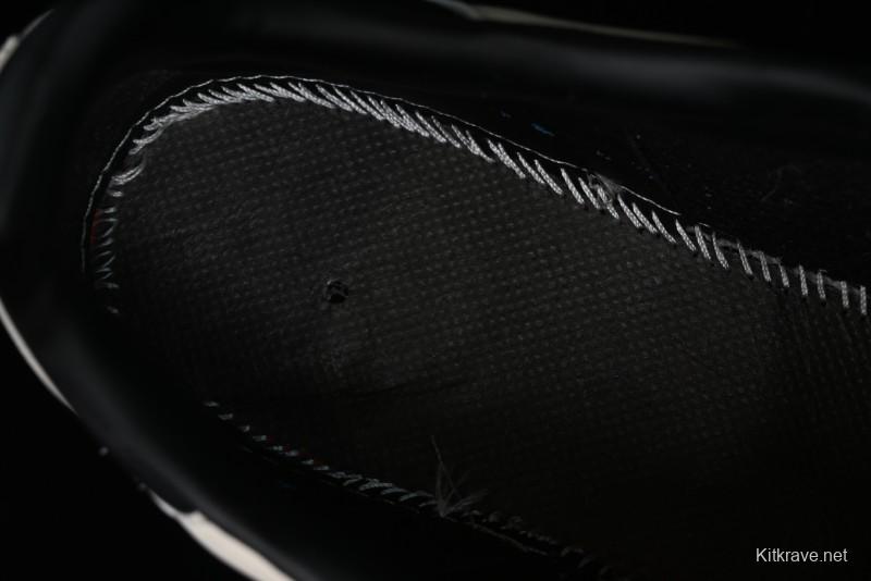 Adidas Samba OG Casual Sneakers with Classic Design - ID0478