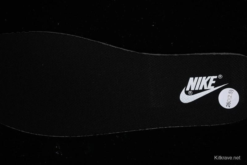 Nike Supreme x SB Dunk Low Panda Colorway Low-Top Casual Skate Shoes - RM2308-332