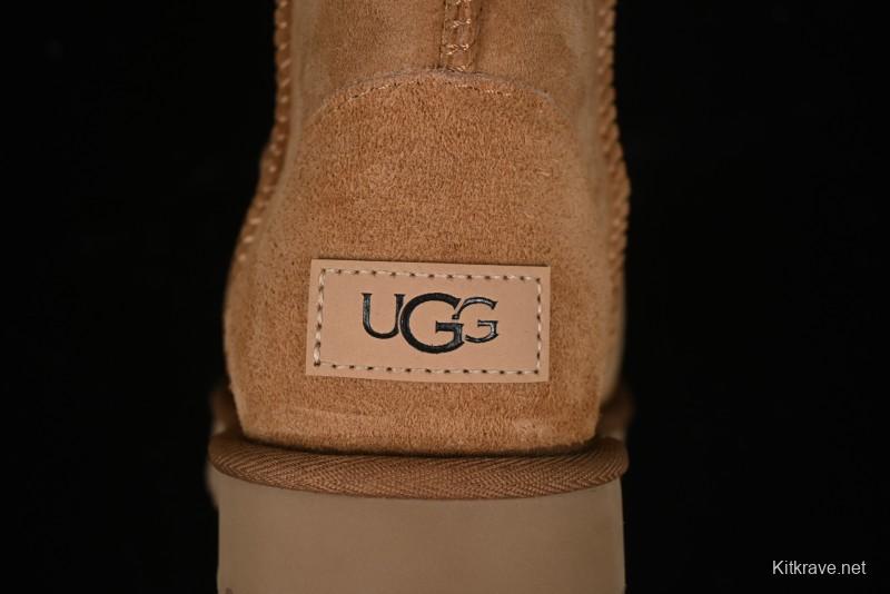UGG Classic Short II Genuine Shearling Snow Boots with TREADLITE Outsole - 1016223
