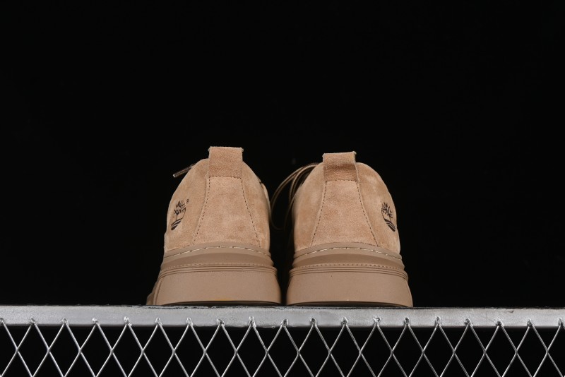 Timberland Low-Top Casual Shoes for Men - Italian Oil-Grained Leather with Anti-Slip Rubber Sole - TB73535SAND