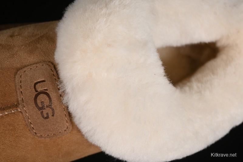UGG Classic Short II Mini Boots with Genuine Australian Sheepskin and TREADLITE Outsole - 1134810
