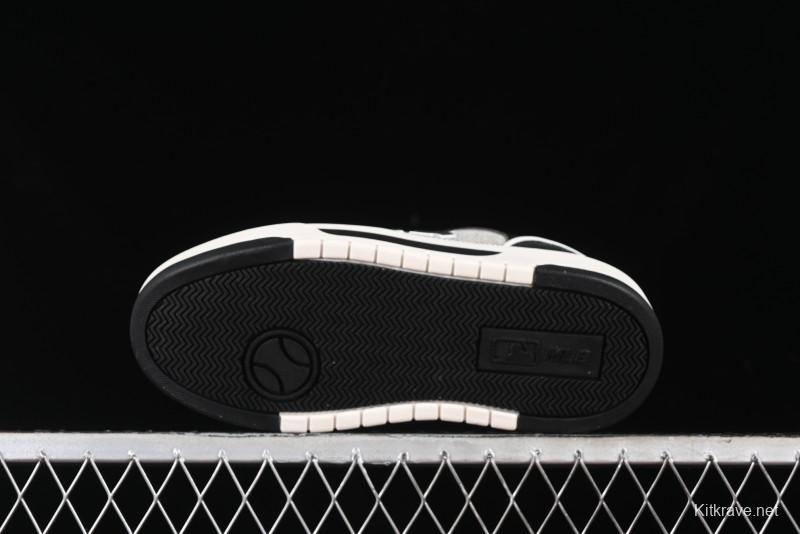 New York Yankees MLB Chunky Liner SL Canvas Sneakers with Thick Sole - 3ASXLSL4N50BKS