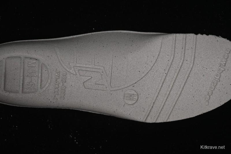 New Balance 1906 Series Retro Dad Style Casual Running Shoes - M1906RES