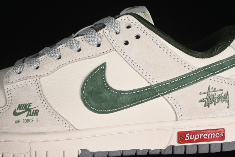 Nike SB Dunk Low Supreme x Stussy Triple Collaboration - Off White Green Swoosh Anniversary Custom Low-Top Casual Sneakers - SJ2068-303