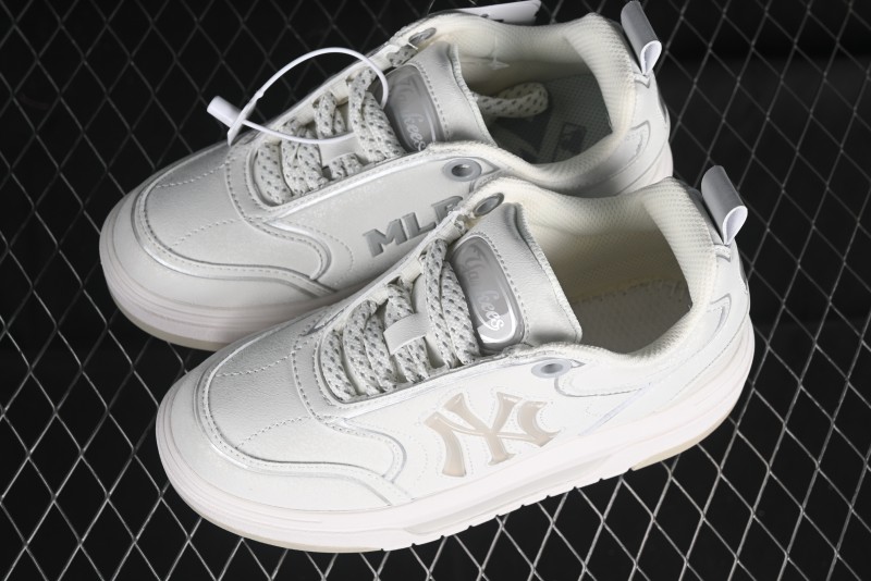 MLB Chunky Liner Jelly Lightweight Platform Sneakers with 6cm Height Increase - 3ASXCHV4N50WHS