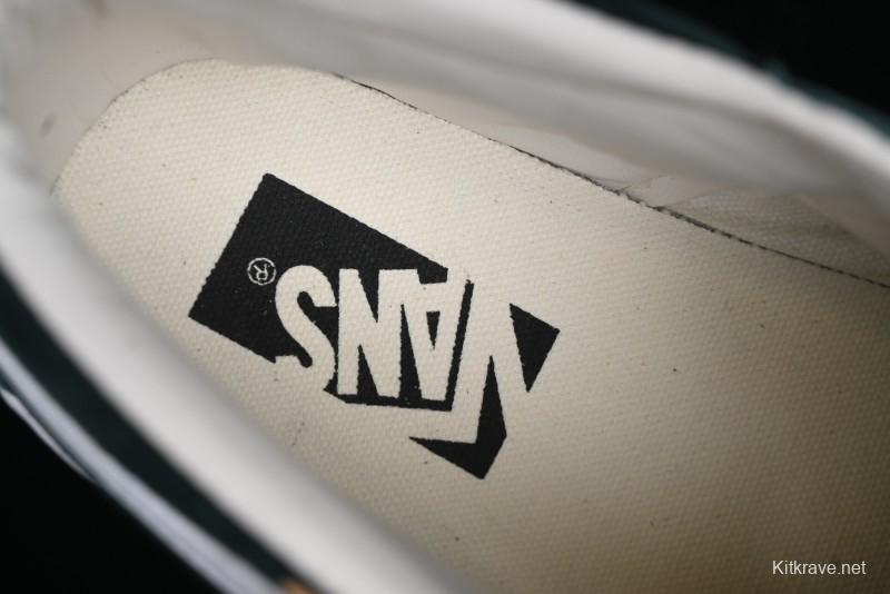 Vans Sk8-Mid Reissue 83 Premium Suede Retro Skate Shoes - VN000CQQPRM