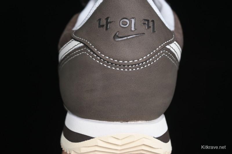 Nike Classic Cortez Leather Retro Running Shoes - FQ8144-237