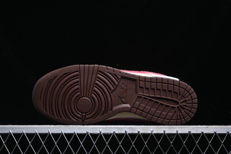 Nike Dunk Low Retro Casual Sneakers in Brown and Sail with Panda Mischief Skyline Theme - DD1503-124