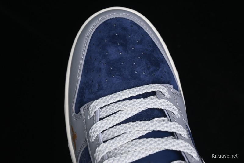 Nike SB Dunk Low Gucci Collaboration - Small Bee Pattern White Swoosh Anniversary High-End Custom Low-Top Casual Sneakers - FC1688-195