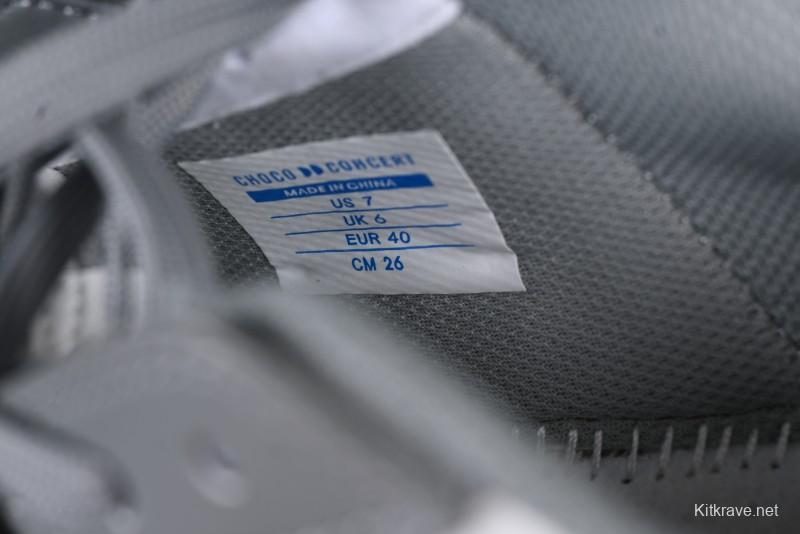 Choco Concert Leather Round Square Asymmetric Fashion Sneakers White Gray - AJE5