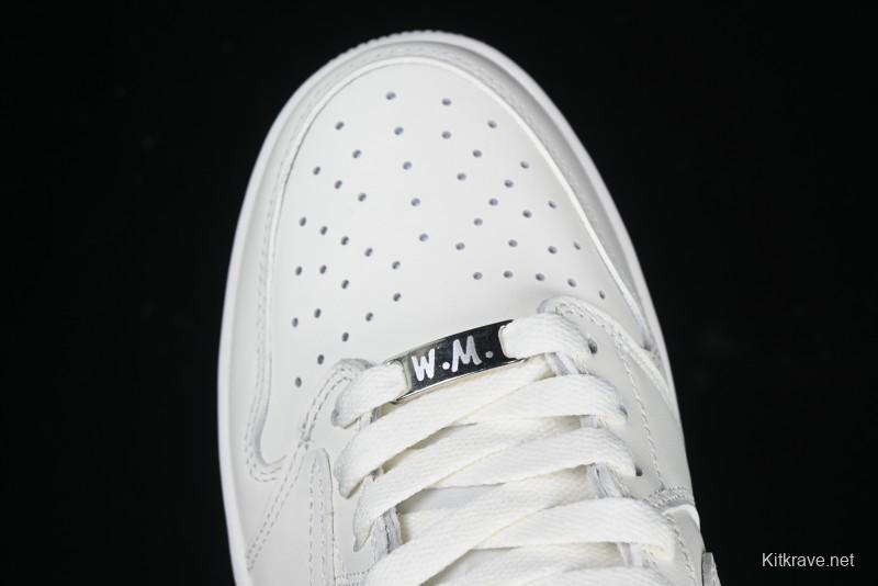 Nike Travis Scott x Air Jordan Low OG SP AJ1 Retro Sneakers in Pure White - TD1228-111