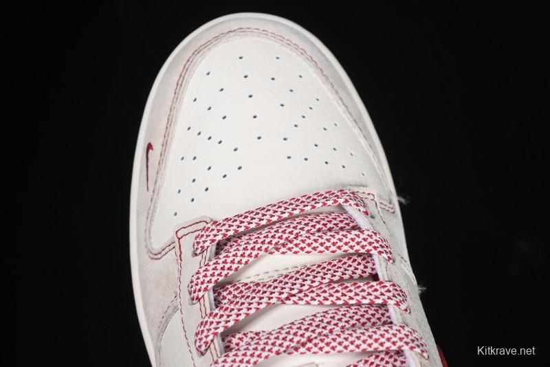 Nike SB Dunk Low Supreme Collaboration Year of the Snake Limited Edition Snake Pattern Red Swoosh Anniversary High-End Custom Low-Top Casual Skate Shoes - HH7518-029