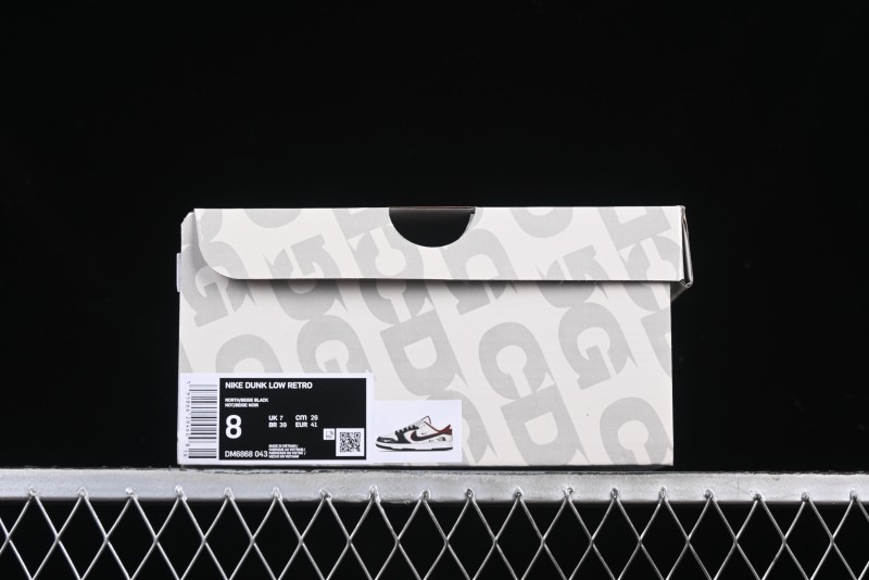 Nike SB Dunk Low The North Face Collaboration Anniversary Edition Custom Sneakers - DM6868-043