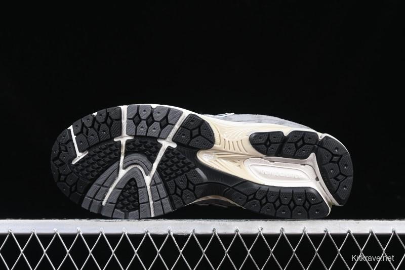 New Balance 2002 Series Retro Casual Running Shoes with Upgraded N-ERGY Cushion - M2002RNM