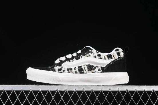 Vans Classics Knu Skool Retro Skate Shoes with Enhanced Cushion and Breathable Mesh - VN0A5JM2BA21