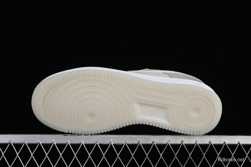 Nike Air Force 1 '07 Low Casual Sneakers with Full-Length Air Cushion - FN5832-001