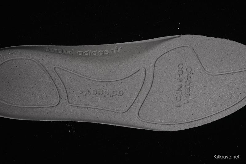 Adidas Originals Superstar Casual Sneakers with Shell Toe Design - IE3039