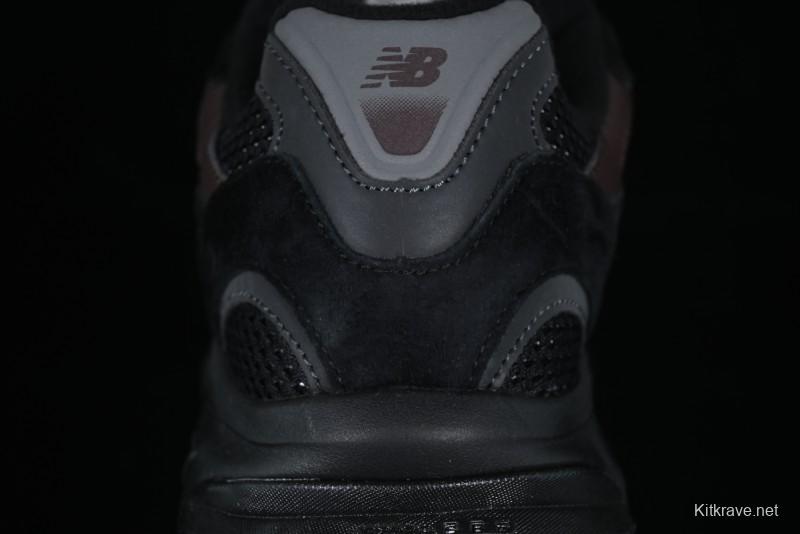 New Balance 2010 Series Retro Casual Running Shoes with Soft Suede and Nylon Mesh - M2010RN