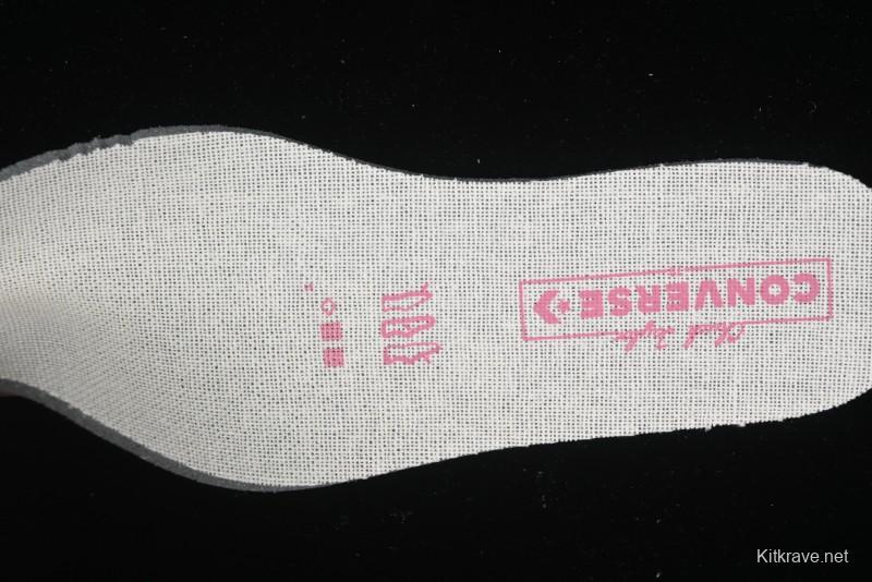 Converse Chuck 1970s High Top Casual Sneakers with Star Stitching and White-Pink-Blue Mismatched Design - A15744C