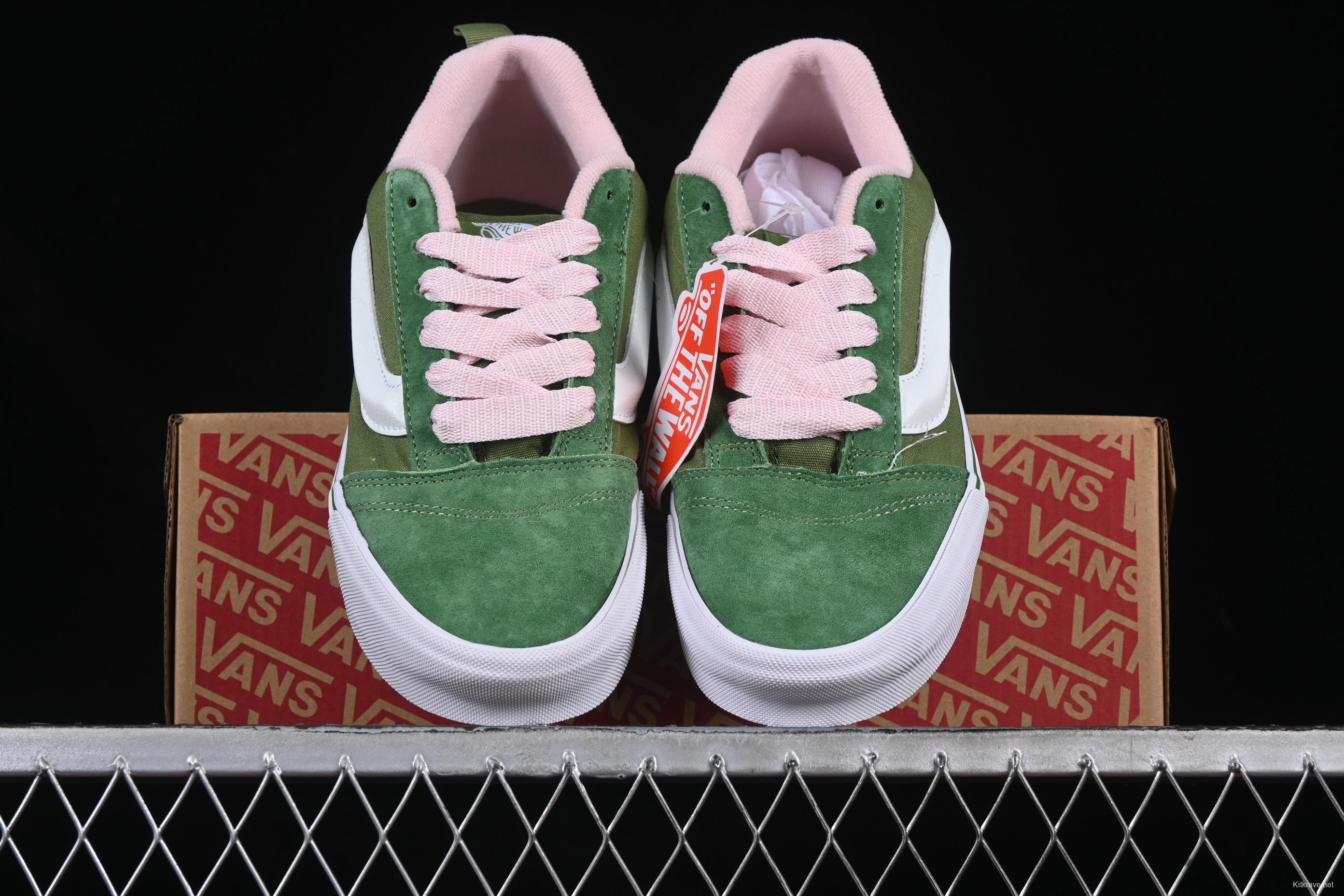 Vans Knu Skool Low-Top Retro Chunky Sneakers - VN000D6CJDU