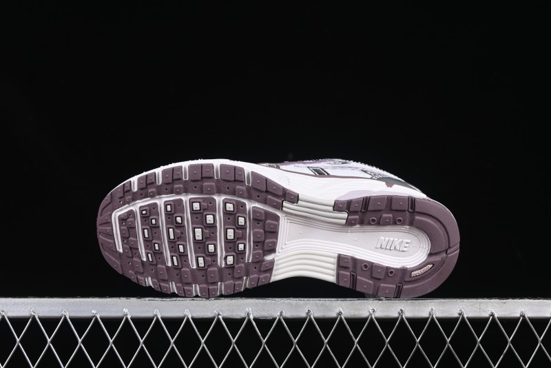 Nike P-6000 Metallic Chrome Runner - Sleek & Stylish Performance Sneakers