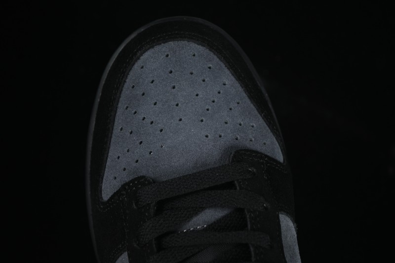 Nike Dunk Low Casual Sneakers in Black-Grey Colorway - HQ1931-001