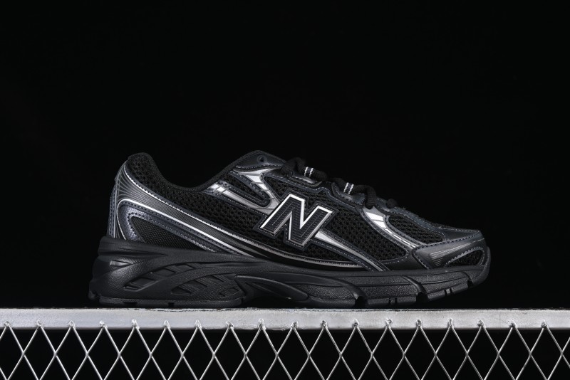New Balance 740 Black and Silver Retro Running Sneakers for Men