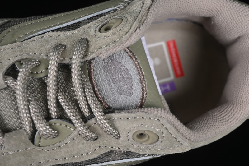 Vans Wayvee Low-Top Retro Skate Shoes - VN0A2Z3RFOG