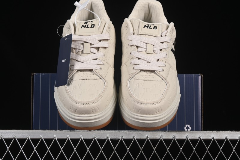New York Yankees Chunky Liner Mid Denim Monogram Platform Sandals - 3ASXE015N50CRS