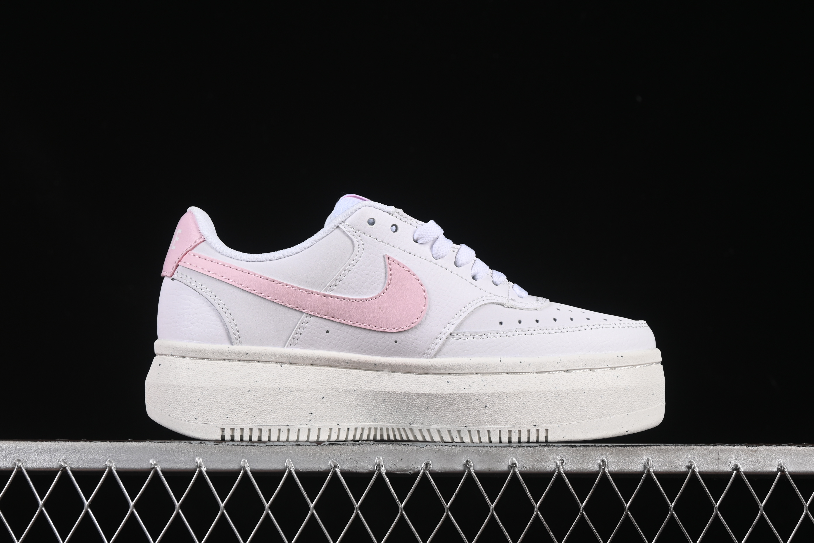 Nike Court Vision Alta Thick-Sole Casual Sneakers for Campus Wear - DZ5394-105