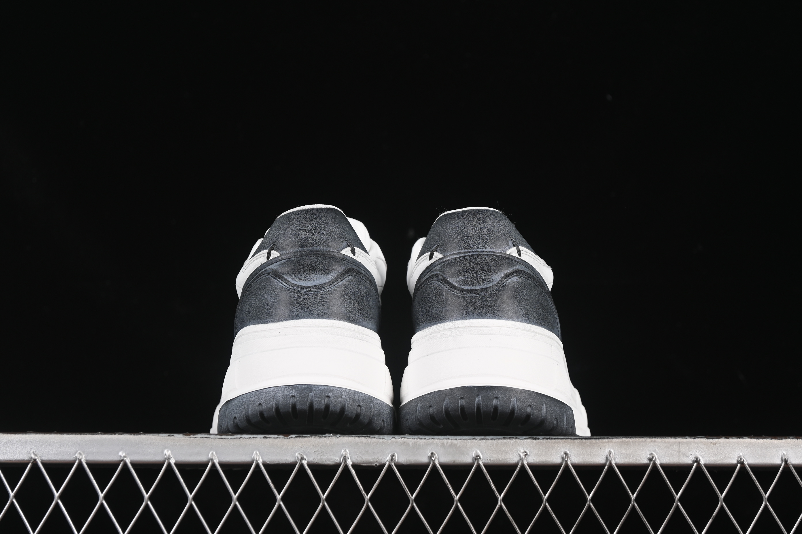GG-CC Platform Casual Running Shoes with Thick Sole - G25U5338C