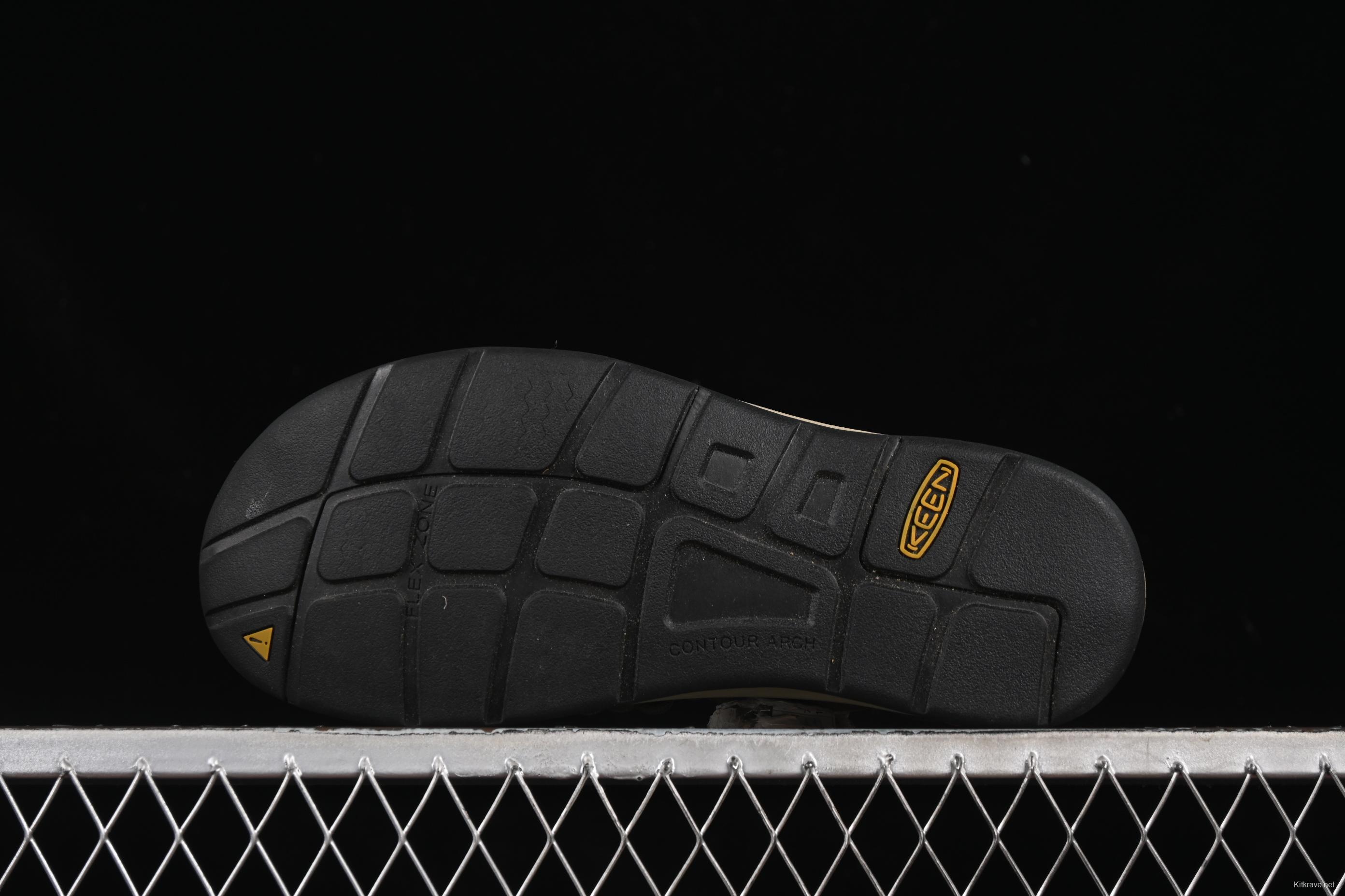 Keen Uneek Flat-M Woven Stretch Multi-Purpose Outdoor Sandals for Hiking and Water Activities - 1025171 BLACK PINE GREEN