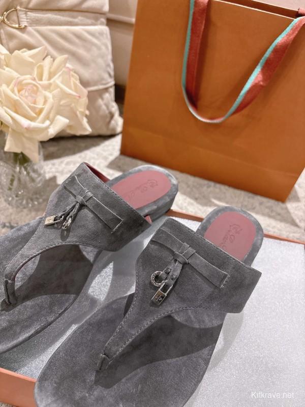 2025 LP Gray Suede Slippers Ly00250