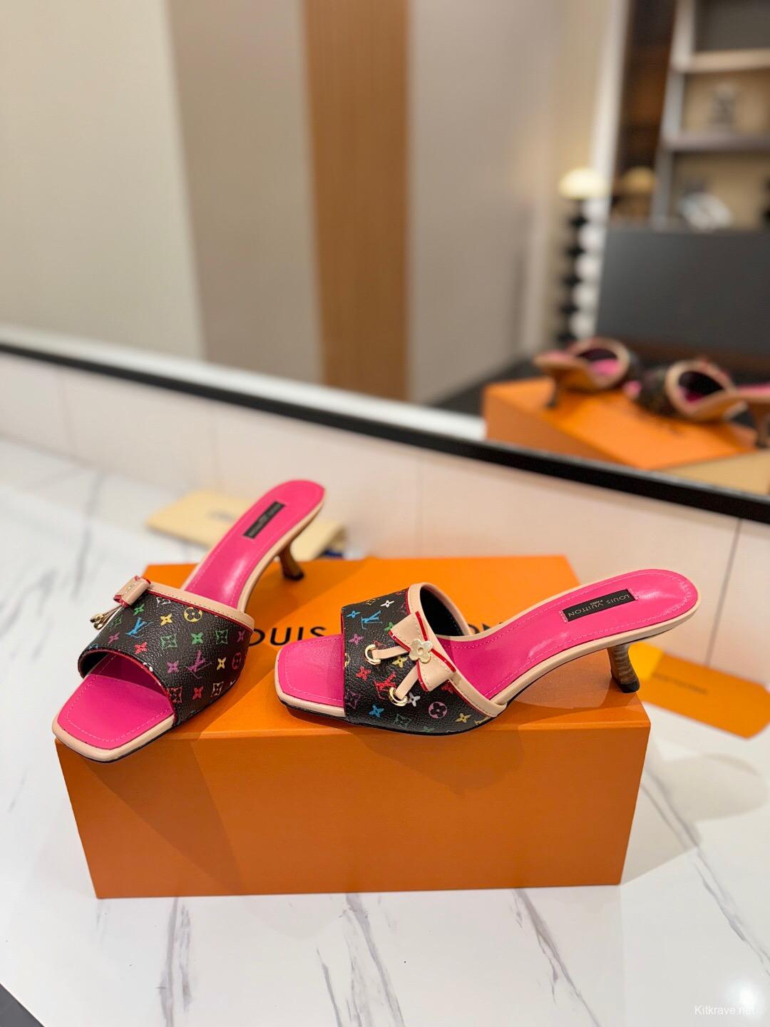 2025 Women Louis Vuitton Brown Pink Leather Sandals KFY00310