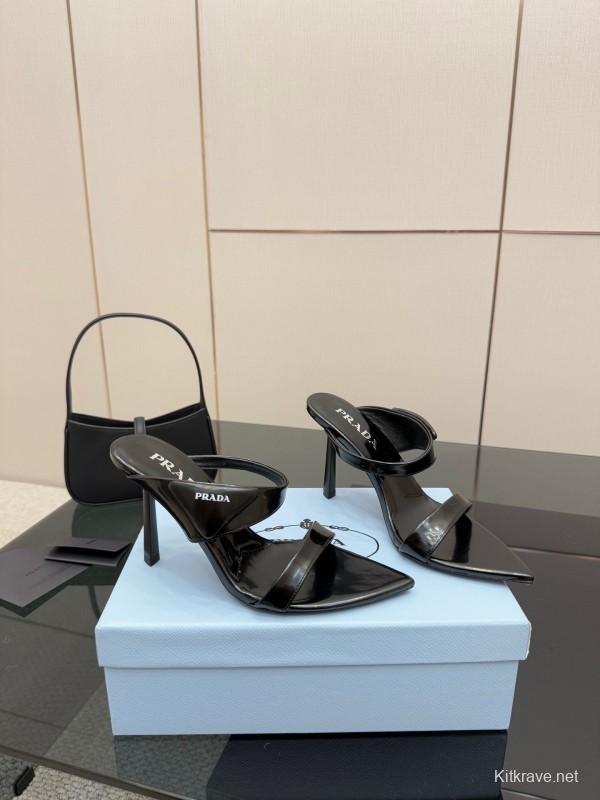 2025 Women Prada Black Leather Sandals