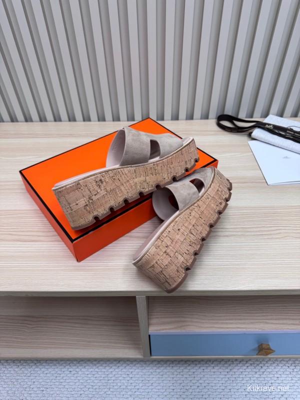 2025 Women Hermès Beige Suede Slip-On Sandals