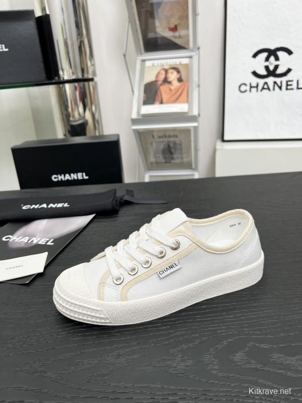 2025 Women Chanel White Canvas Casual Sneakers LY00230