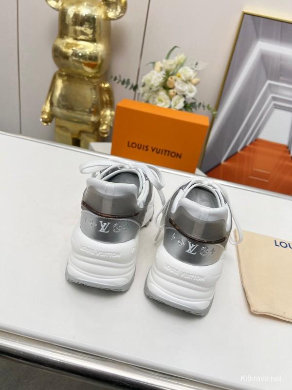 2025 Unisex Louis Vuitton Grey White Mesh Leather Sneakers Monogram LY00340