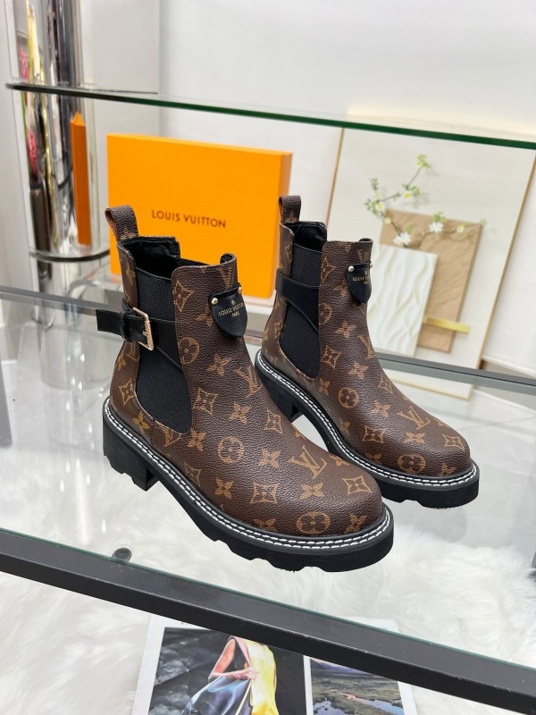 2024 Women Louis Vuitton brown leather ankle boots MJ00310